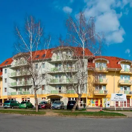 Mendan Apartmanhaz 公寓 佐洛卡罗斯