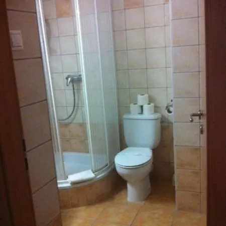 公寓 Mendan Apartmanhaz 佐洛卡罗斯
